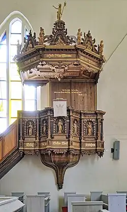 Hölzerne Kanzel von T. Evers d.&nbsp;J.