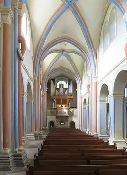 Hauptschiff nach Westen