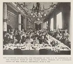 Lunch-Treffen der Teilnehmerinnen des ICW-Kongresses 1904