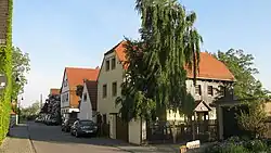 Dorfstraße in Niedergohlis