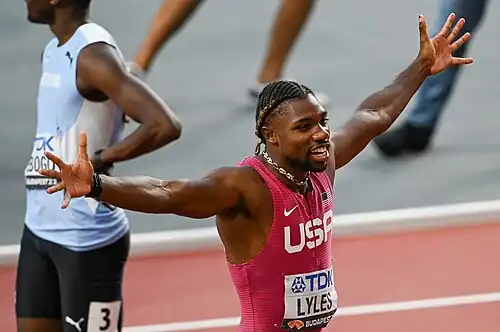 Der dreifache Weltmeister Noah Lyles in Jubelpose