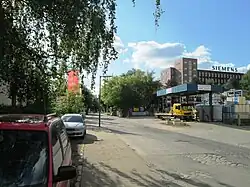 Nonnendamm zum Siemens-Tor in Siemensstadt