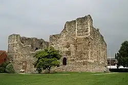 Canterbury Castle, erbaut zwischen 1100 und 1135