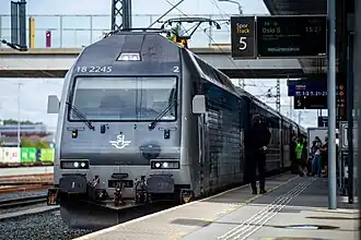 El 18 2245 in Trondheim Sentralstasjon