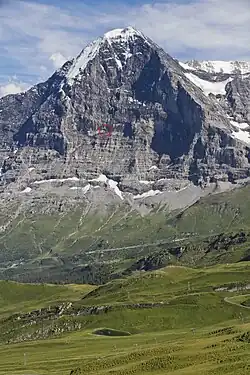 Lage der Tunnel­station Eiger­wand in der Eiger­nordwand