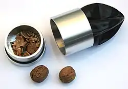 Nussschleuder aus Aluminium