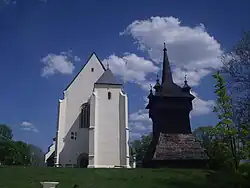 Hölzerne Glockentürme in der Oberen Tisza-Region