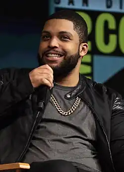 O’Shea Jackson Jr. spielt Chief Officer Barnes, Millie Bobby Brown spielt Madison Russell
