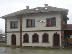 … mit dem 1905 errichteten Bahnhof Mudau im Odenwald an der ehemaligen Schmalspurbahn nach Mosbach.