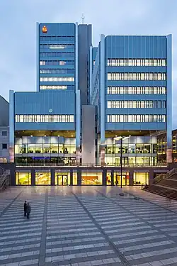 Unternehmenssitz am Raschplatz