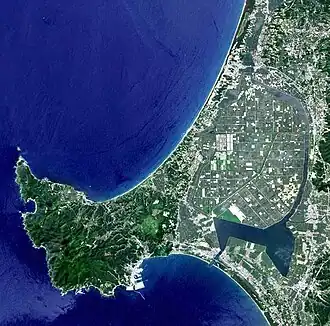 Oga-Halbinsel mit dem See Hachirōgata