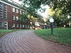 Laboratoriumsgebäude M12