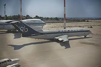 Eine ausgemusterte Boeing 727 „Mt. Olympus“ der ehemaligen Fluggesellschaft Olympic Airlines am Ost-Terminal von Ellinikon.