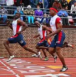 Vizeweltmeister Darvis Patton – im Vordergrund, hier auf Rang zwei (weiter hinten als Sieger des abgebildeten Rennens Weltmeister John&nbsp;Capel)