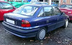 Opel Astra Stufenheck (1994–1999)