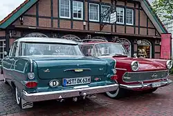 Opel Kapitän P 2,6 (und Opel Rekord P2 Caravan)