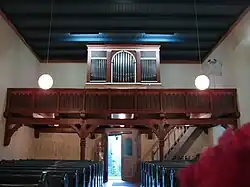 Blick nach Norden auf Empore und Orgel (2012)