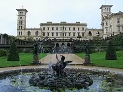 Seeseite, mit Brunnen-Gruppe Knabe mit Schwan von dem Berliner Bildhauer Theodor Kalide