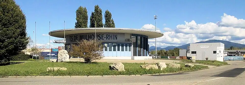 Verwaltungsgebäude des Hafens