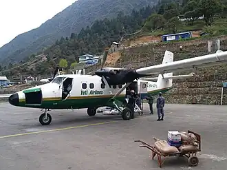 9N-AFE in Lukla (2007).