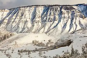 Mount Everts von Mammoth Hot Springs
