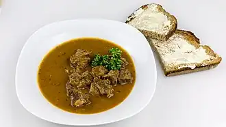 Ochsenschwanzsuppe