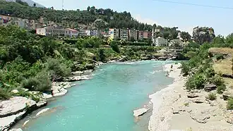 Stadtzentrum von der gegenüberliegenden Flussseite (2013)