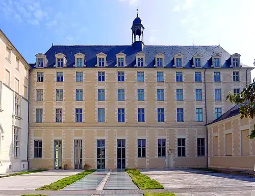 Refektorium des Priesterseminars.