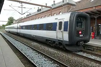 DSB MFB 5253 im Bahnhof Esbjerg