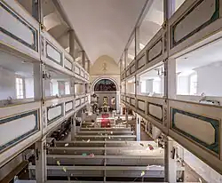 Kirchenschiff von der Empore