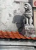 Löwe auf dem Gesims des Erdgeschosses