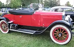 Packard Single Six Modell 126 2-pass. Runabout (1922), serienmäßig mit Fuelizer