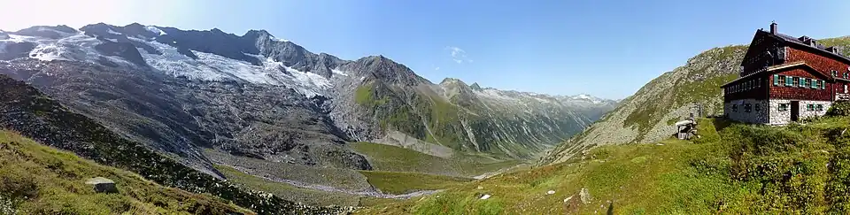 Panorama von der Hütte: Krimmler Kees, Dreiherrenspitze, Birnlücke