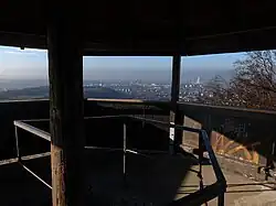 Panoramablick von der hinteren Ruine Wartenberg (aus dem Turm) in Muttenz zum Bruderholz und nach Basel