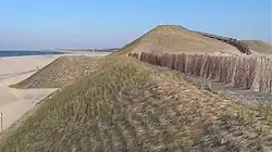 Die neue Panoramadüne am Strand von Petten – Blickrichtung Norden (2015)