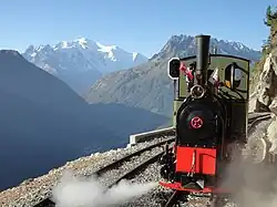 Dampflok «Liseli» (Jung 1693) mit Aussicht auf den Mont Blanc