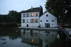 Ausstellungszentrum des 12. Arrondissement im «Maison du lac»