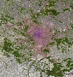 Satellitenbild von Paris und der Vorstadt (2011: 12,3 Mio. Einwohner).