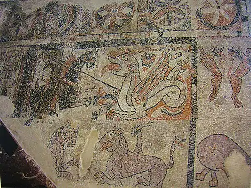 Die Überreste des Mosaiks (12. Jahrhundert).