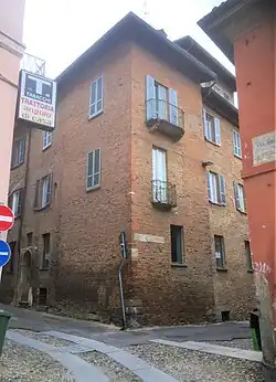 Torre in der Via Frank, Kreuzung Via Cardano