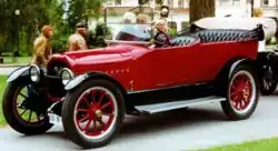 Peerless Modell 56 7-passenger Touring (1917) zu US$ 1995.-