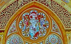 Osterfenster mit dem auferstehenden Christus im nördlichen Querhaus, 2021