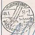 Poststempel von 1952: „Schkeuditz, bekannt durch seine Pelzveredlung“. Abbildung eines Fuchsfells.