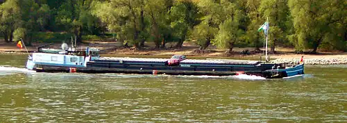 Péniche auf dem Rhein