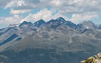 Das Petzeck mit Kruckelkopf und Hohem Perschitzkopf (v. r. n. l.), aufgenommen vom Zietenkopf