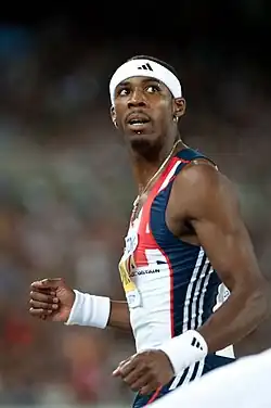 Der Titelverteidiger, Olympiazweite von 2008 und amtierende Europameister Phillips Idowu wurde Vizeweltmeister