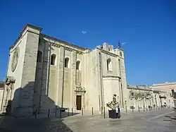 Platz Umberto I. in Minervino di Lecce