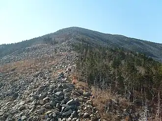 Gipfel des Pidan (1332 m, auch Liwadijskaja) im Südteil des Gebirges zwischen Wladiwostok und Nachodka