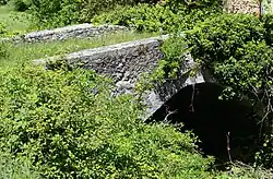 Die Brücke über den Campiano nach der Kirche Madonna del Ponte