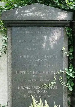 Pierre-Alfred Chappuis (1891–1960), Hydrobiologe, Höhlenforscher, Institut Leiter und Autor. Er war der Entdecker vieler Copepoden aus der Familie der Cyclopidae. Grab auf dem Wolfgottesacker in Basel.